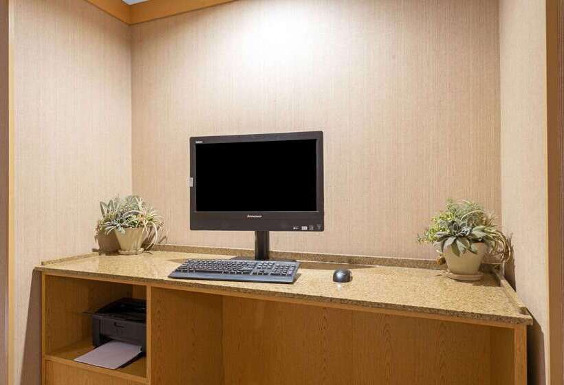 فندق La Quinta By Wyndham Salt Lake City   Layton