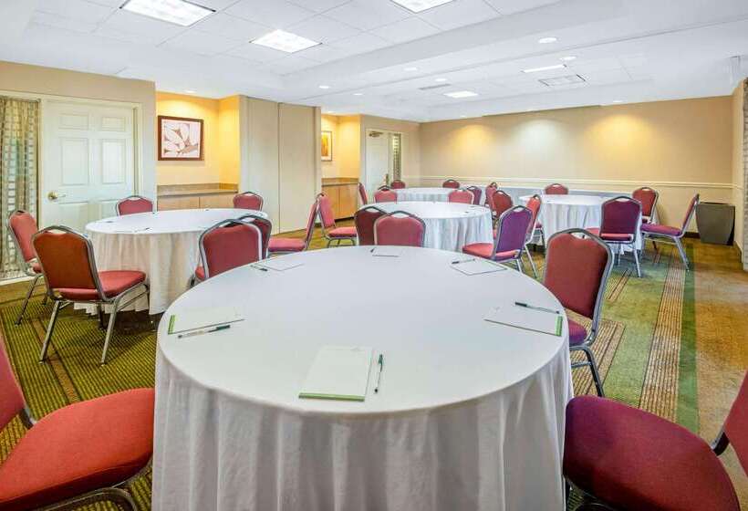 ホテル La Quinta By Wyndham Sherman