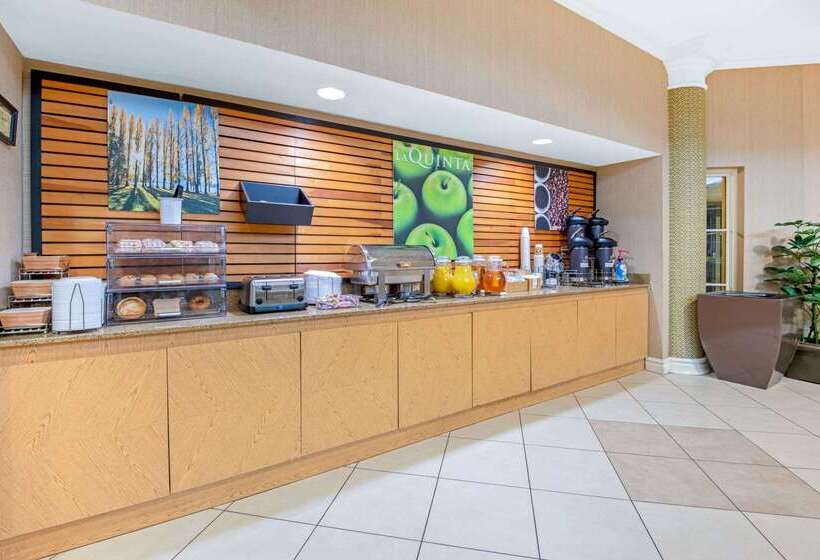 ホテル La Quinta By Wyndham Sherman