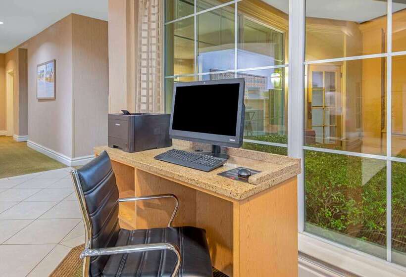 ホテル La Quinta By Wyndham Sherman