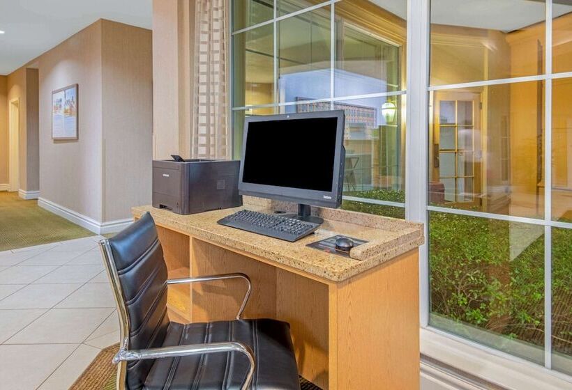 ホテル La Quinta By Wyndham Sherman