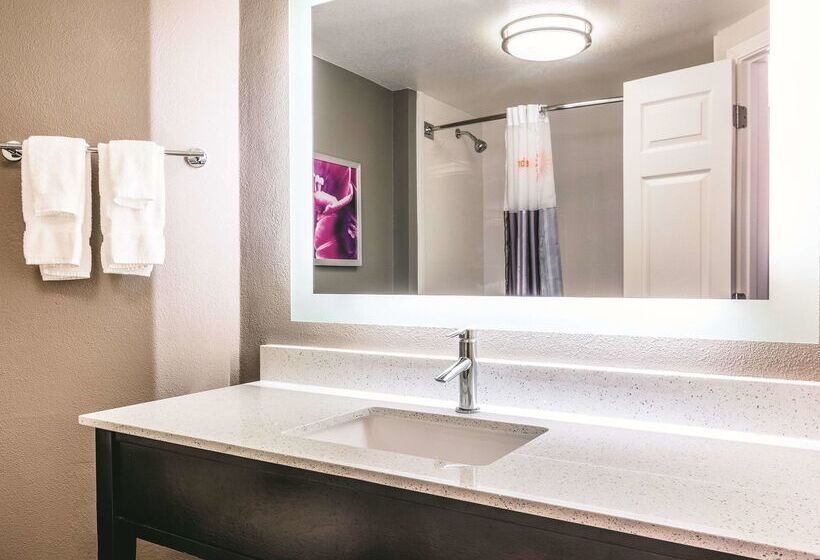 فندق La Quinta By Wyndham Shreveport Airport