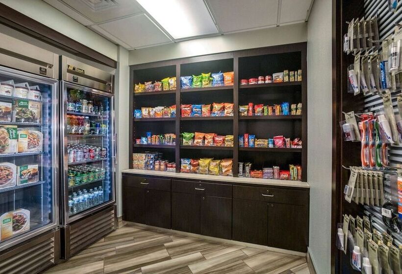 호텔 La Quinta By Wyndham St. Louis Westport