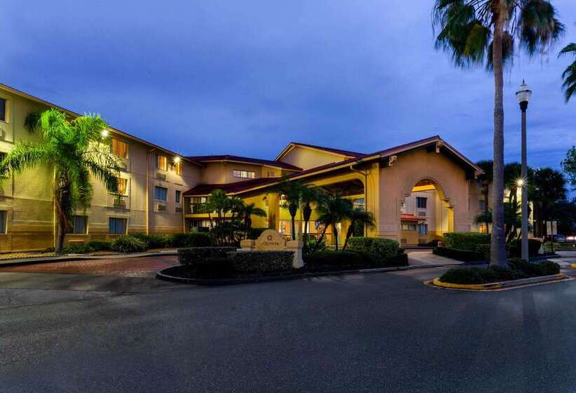 فندق La Quinta By Wyndham St. Pete Clearwater Airport