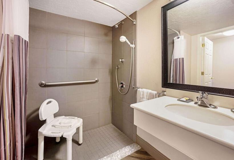 هتل La Quinta By Wyndham Tacoma   Seattle