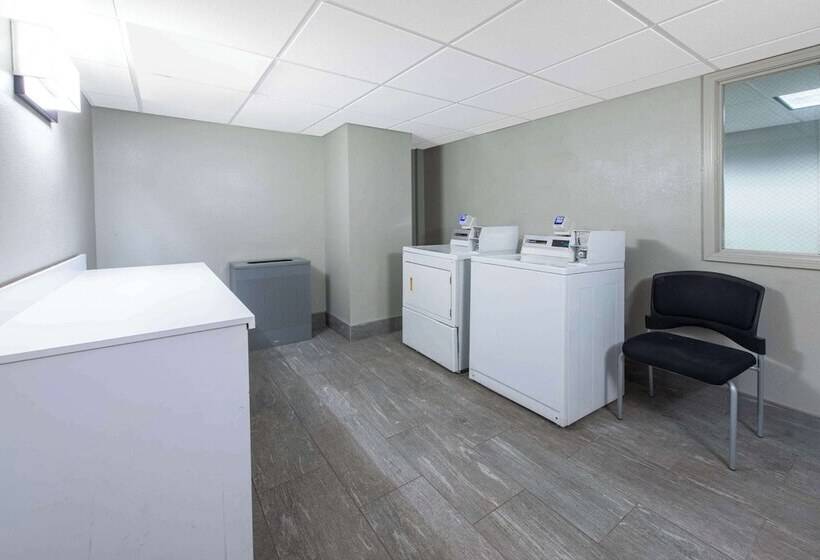 فندق La Quinta By Wyndham Tampa Brandon Regency Park