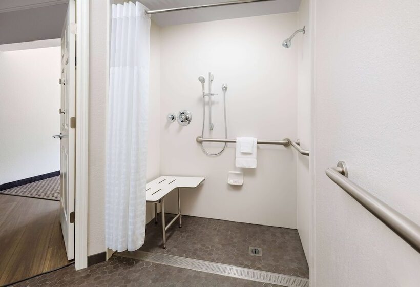 فندق La Quinta By Wyndham Tampa Brandon Regency Park