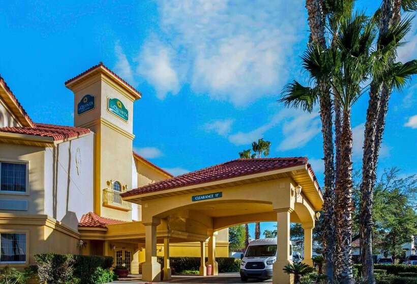 هتل La Quinta By Wyndham Tucson Airport