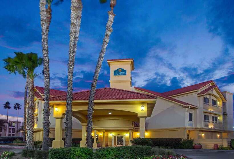 هتل La Quinta By Wyndham Tucson Airport