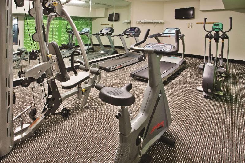 هتل La Quinta By Wyndham Tucson Airport