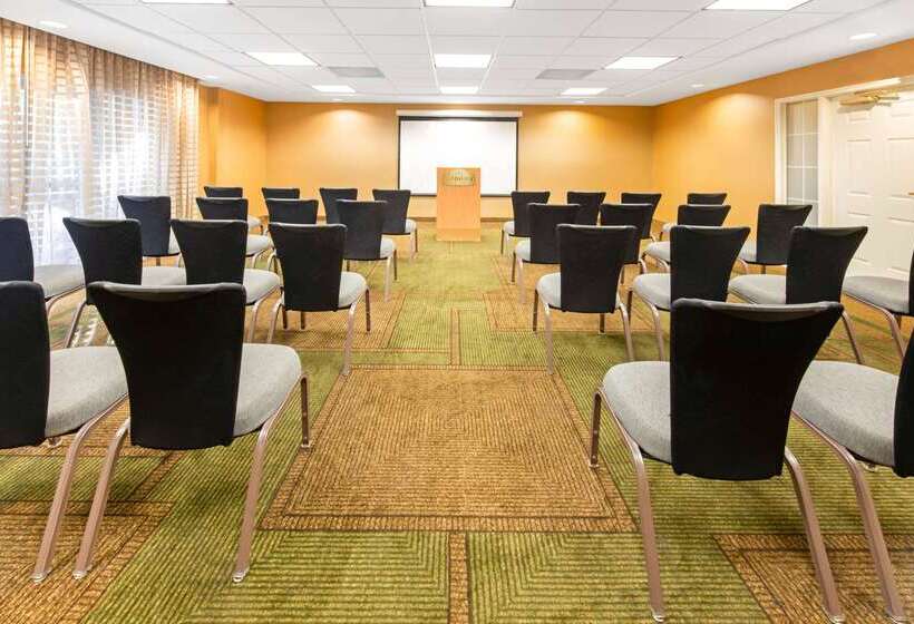 فندق La Quinta By Wyndham Usf