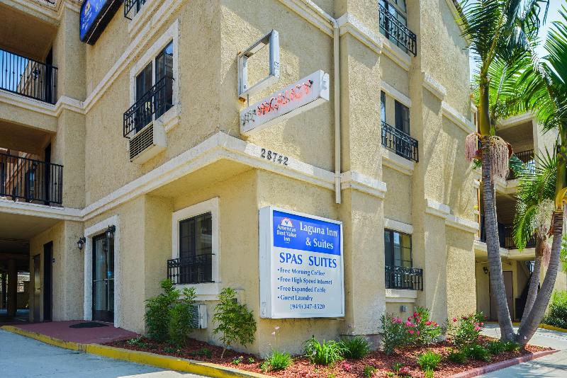 בית מלון כפרי Laguna Inn And Suites