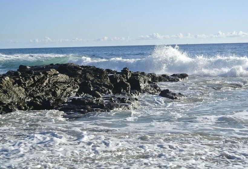 호텔 Laguna Shores Studio Suites