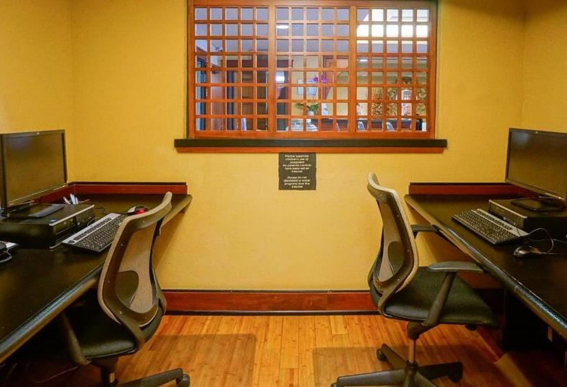 هتل Larkspur Landing Extended Stay Suites South San Francisco