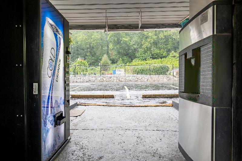 酒店 Lloyds On The River Country Inn