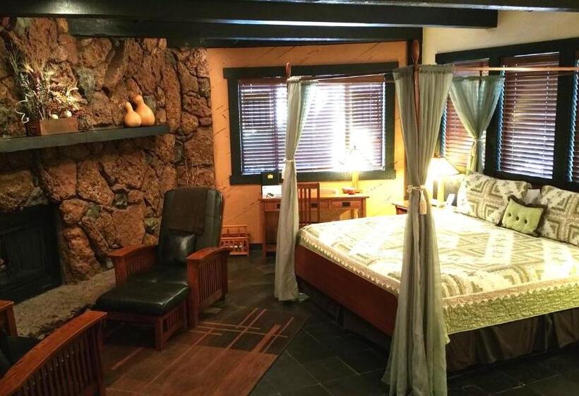 هتل Lodge At Sedona