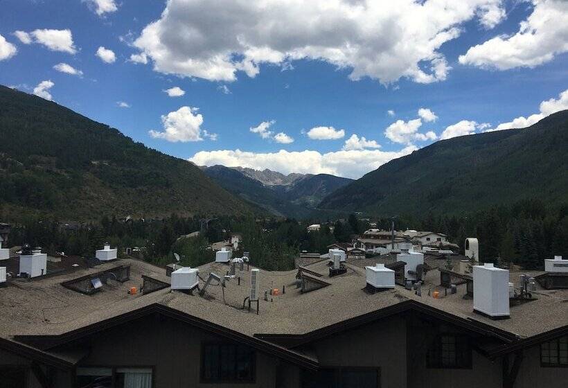 בית מלון כפרי Lodge Tower