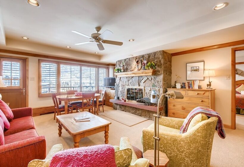 בית מלון כפרי Lodge Tower