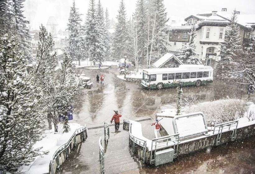 בית מלון כפרי Lodge Tower