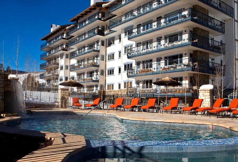 בית מלון כפרי Lodge Tower