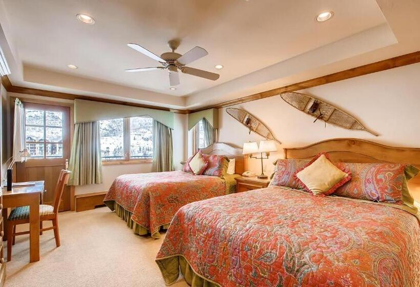 בית מלון כפרי Lodge Tower