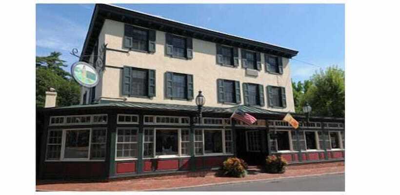 ホテル Logan Inn
