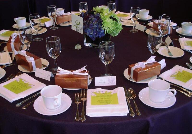 Hotel Lone Tree Golf Club And