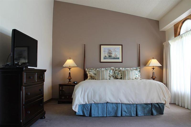 Hotel Lone Tree Golf Club And