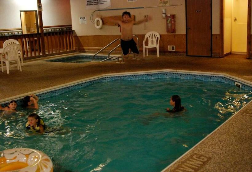 فندق Luck Country Inn