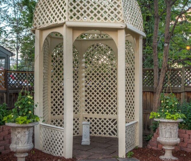 ホテル Lumber Baron Inn