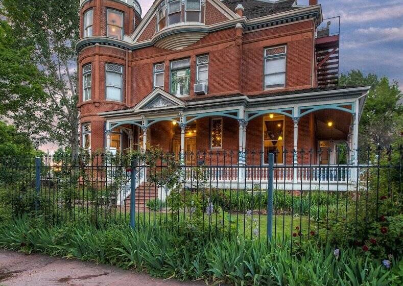 ホテル Lumber Baron Inn