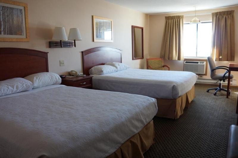 בית מלון כפרי Luxury Inn & Suites