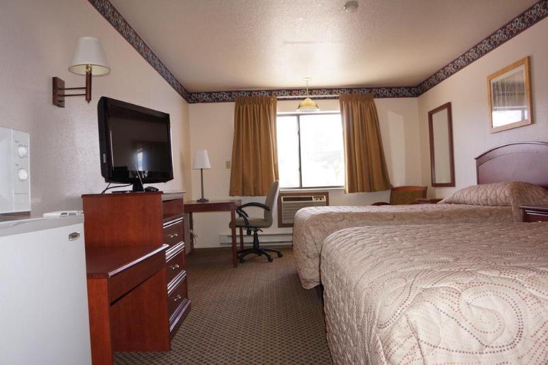 בית מלון כפרי Luxury Inn & Suites