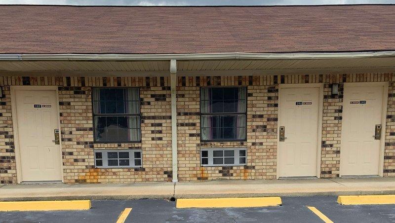 ホテル Luxury Inn Forrest City