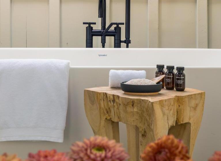 Отель Macarthur Place Inn & Spa