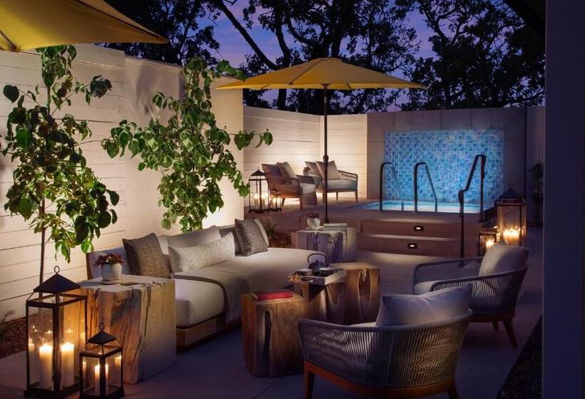 Отель Macarthur Place Inn & Spa