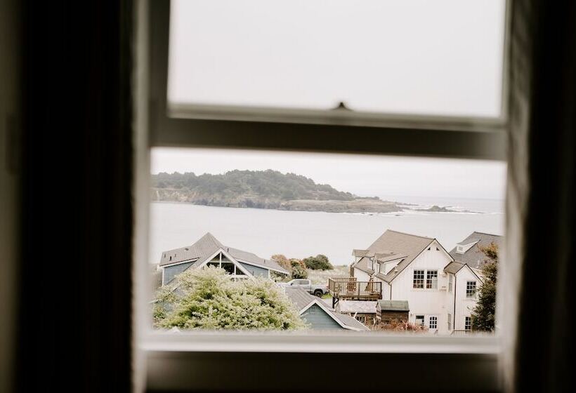 فندق Maccallum House Inn