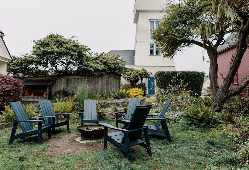 فندق Maccallum House Inn