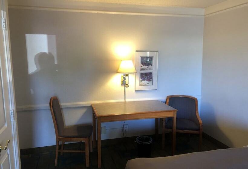 فندق Quality Inn Aurora Denver