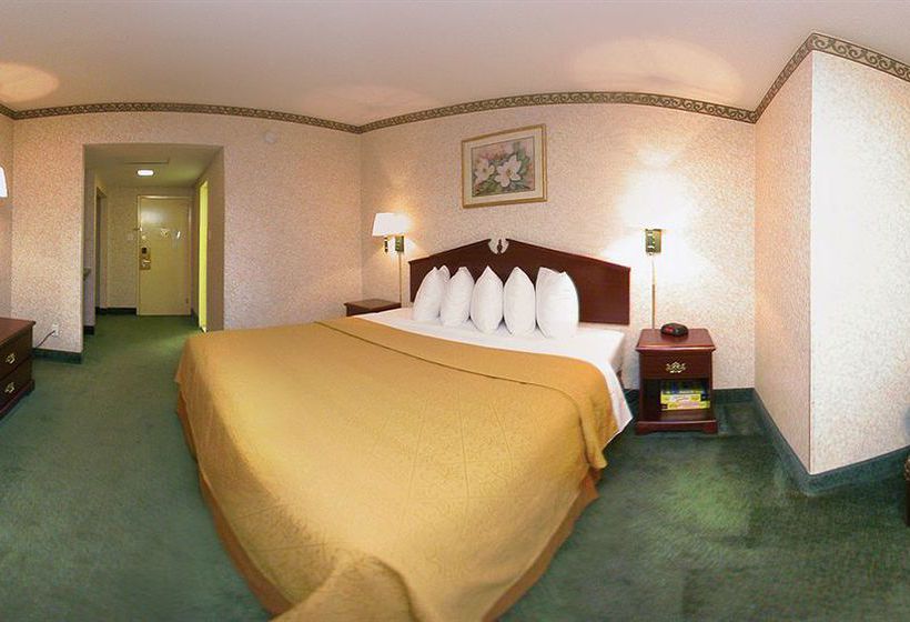 酒店 Quality Inn & Conference Center