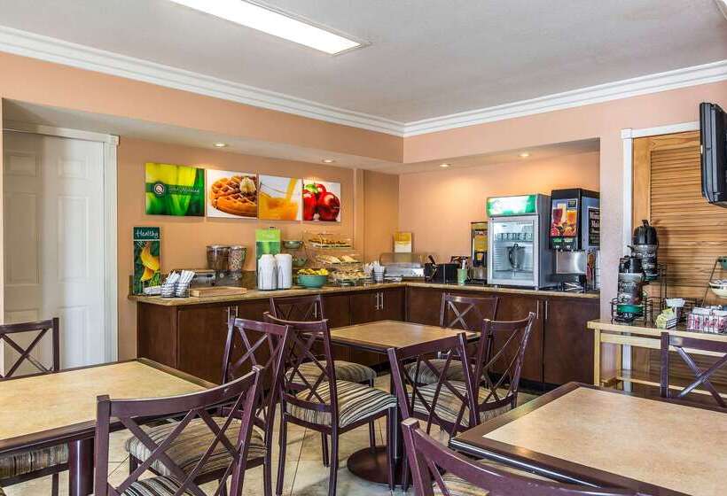 Отель Quality Inn Lake Elsinore I 15