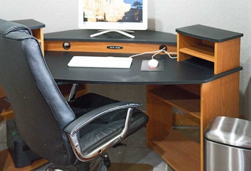 فندق Quality Inn Seymour I65