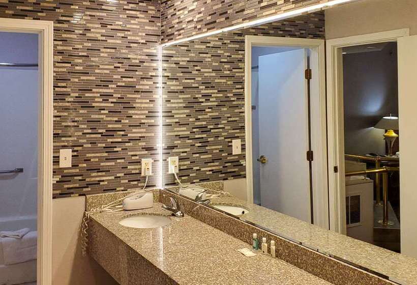 فندق Quality Inn & Suites Cincinnati I 275