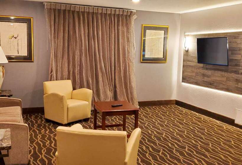فندق Quality Inn & Suites Cincinnati I 275