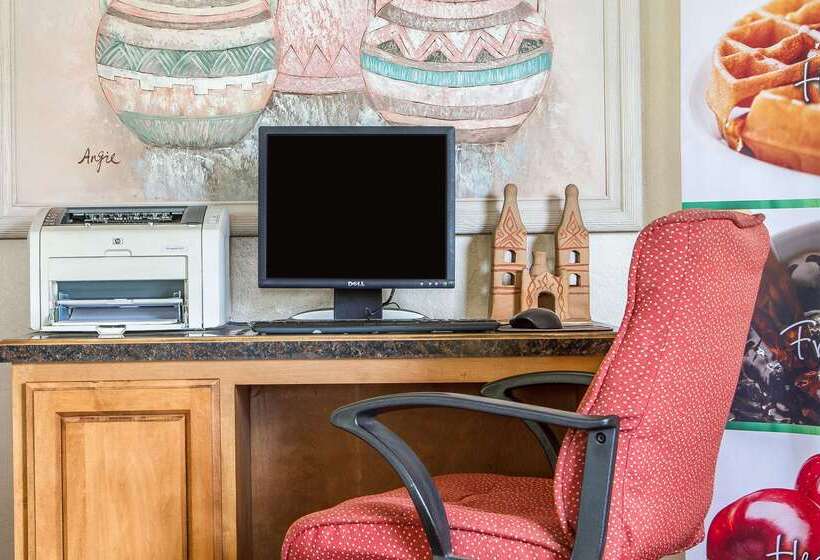 Отель Quality Inn & Suites Gilroy