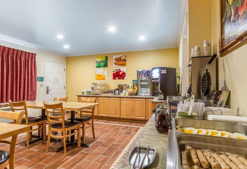 Отель Quality Inn & Suites Gilroy