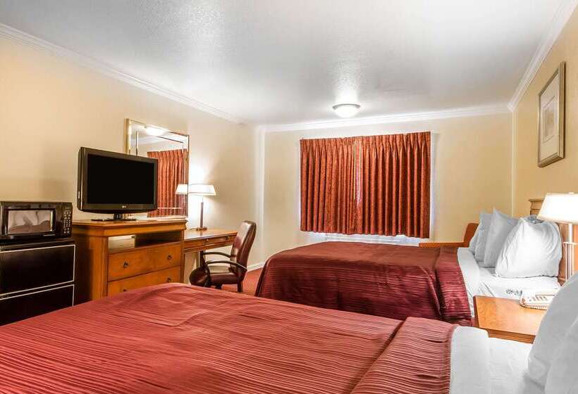 Отель Quality Inn & Suites Gilroy
