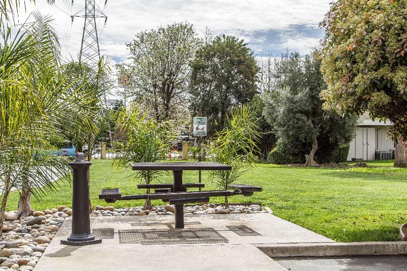 Отель Quality Inn & Suites Gilroy