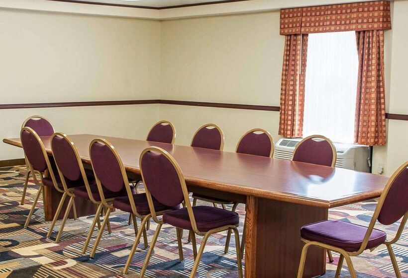 בית מלון כפרי Quality Inn & Suites Greenfield I70