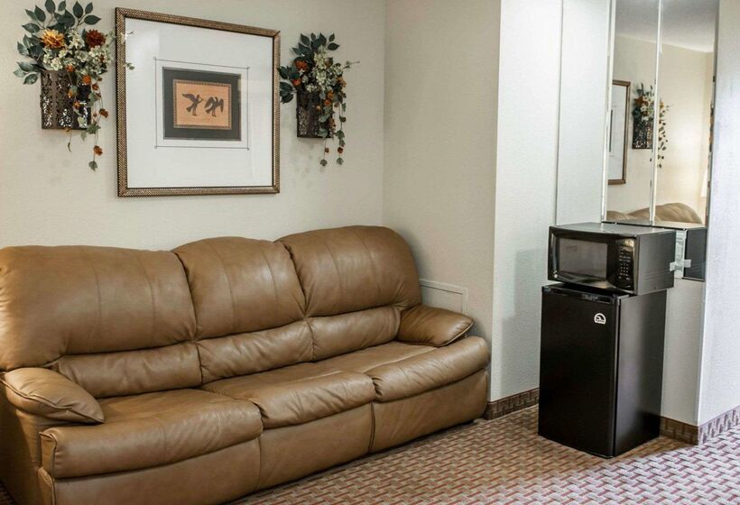 בית מלון כפרי Quality Inn & Suites Greenfield I70